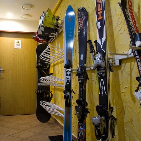 Hotel Erika Špindlerŭv Mlýn Εξωτερικό φωτογραφία