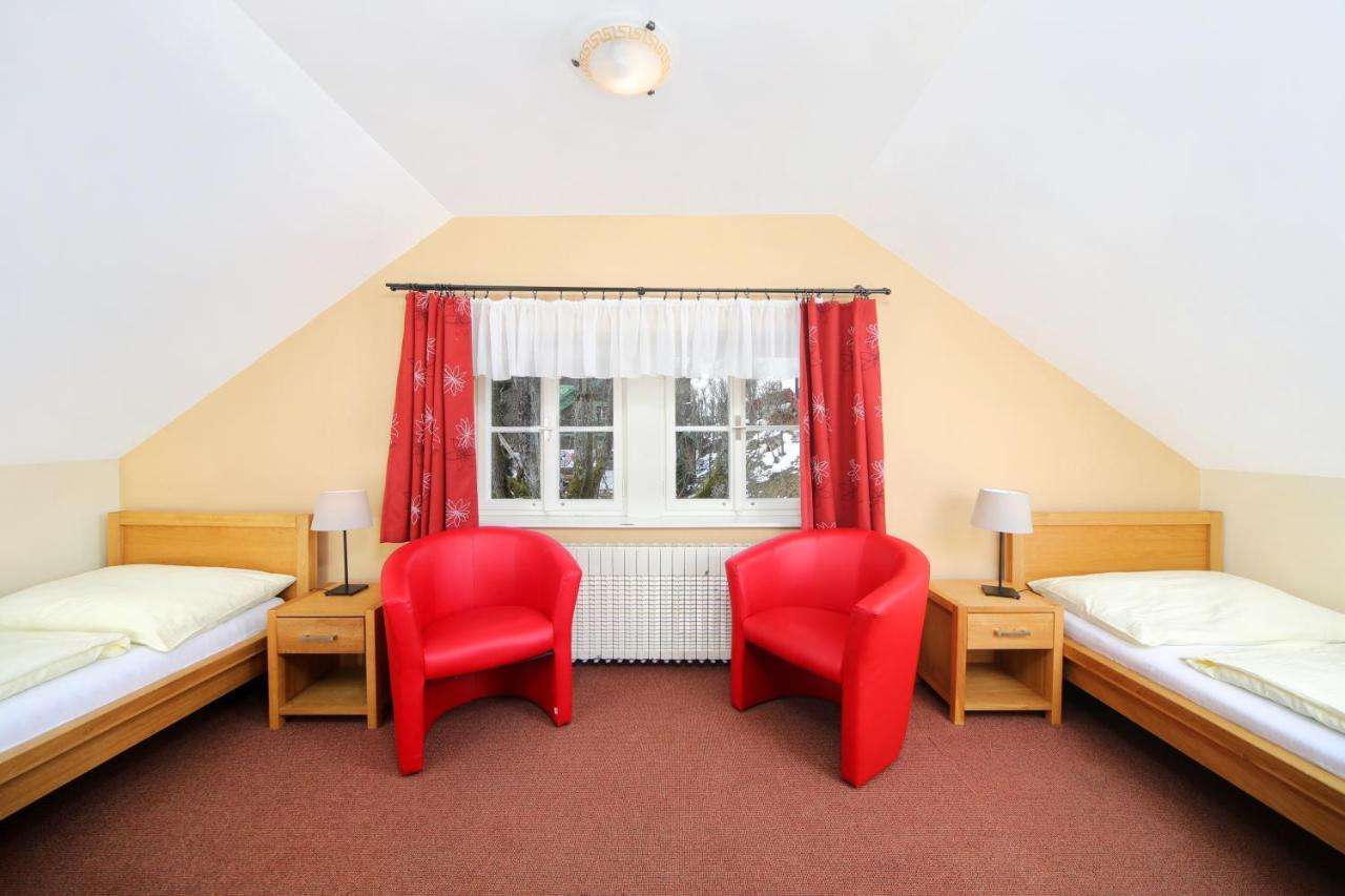 Hotel Erika Špindlerŭv Mlýn Εξωτερικό φωτογραφία