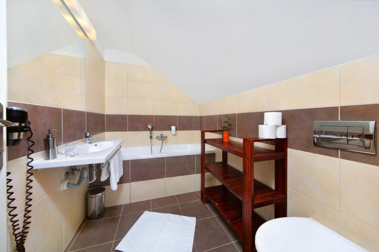 Hotel Erika Špindlerŭv Mlýn Εξωτερικό φωτογραφία